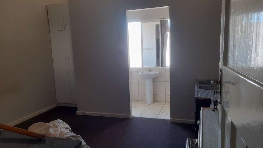 Commercial Property for Sale in Quigney Eastern Cape
